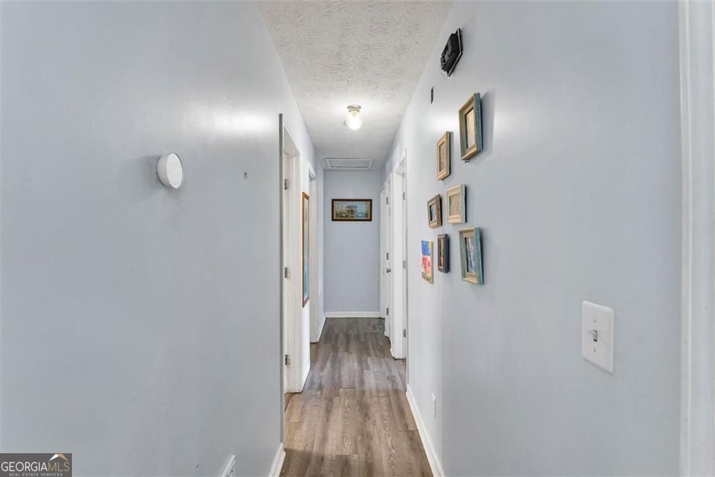 4933 Woodstream Lane Nw Property Photo 12