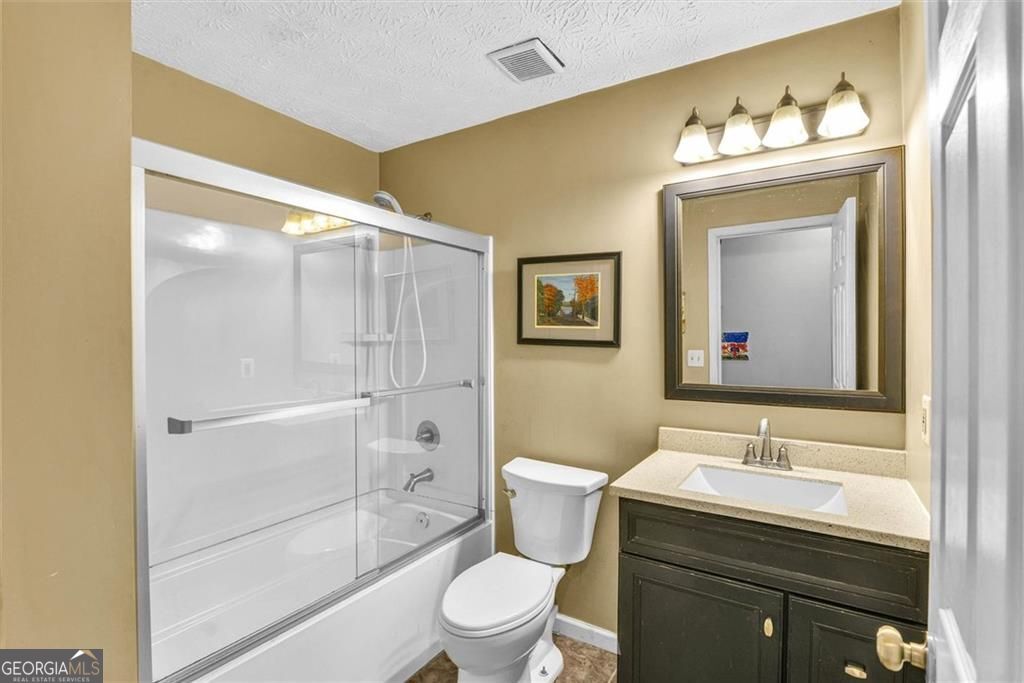 4933 Woodstream Lane Nw Property Photo 13
