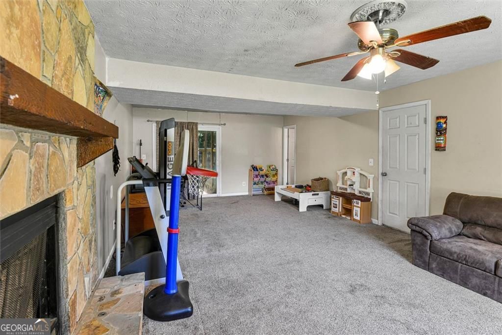 4933 Woodstream Lane Nw Property Photo 25