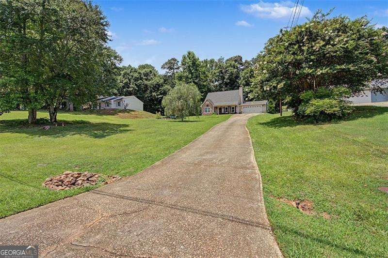 1516 Willow Gate Way Property Photo 6