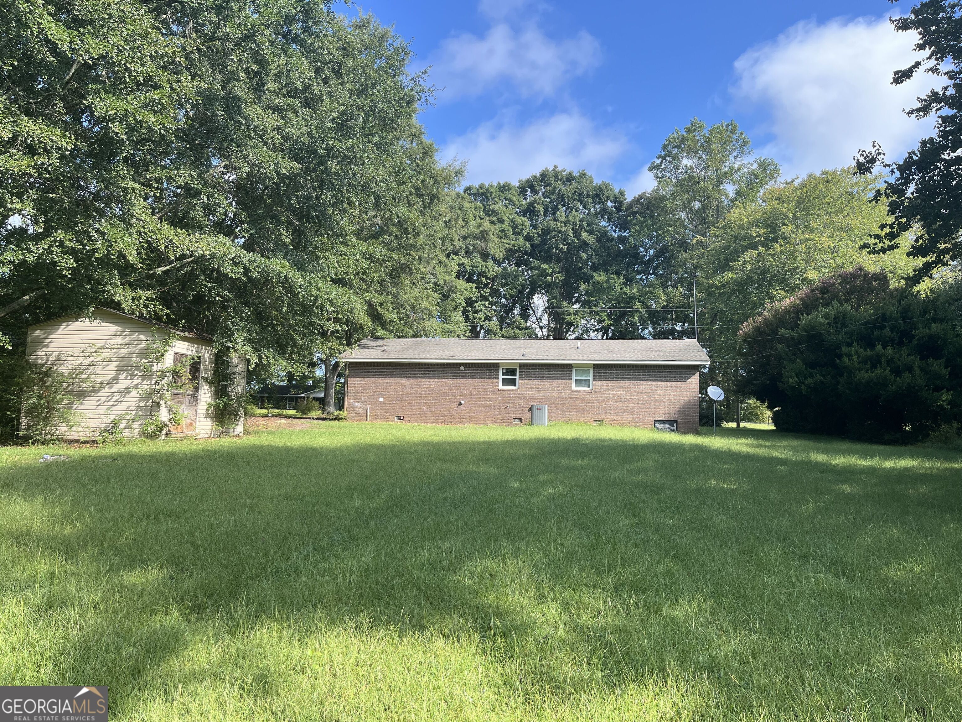 481 Old Corinth Road Property Photo 14