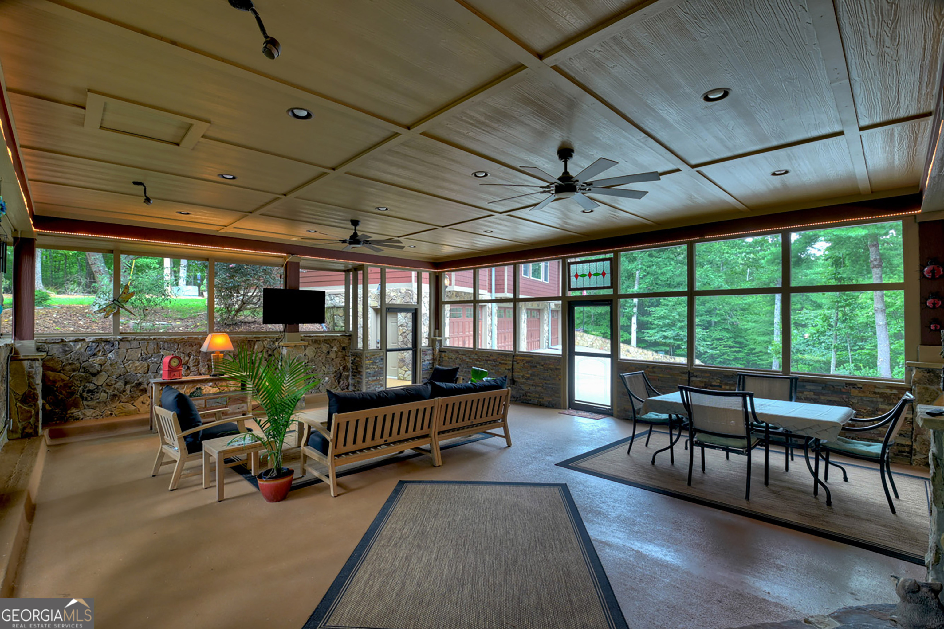 112 Wilscot Valley Drive Property Photo 7