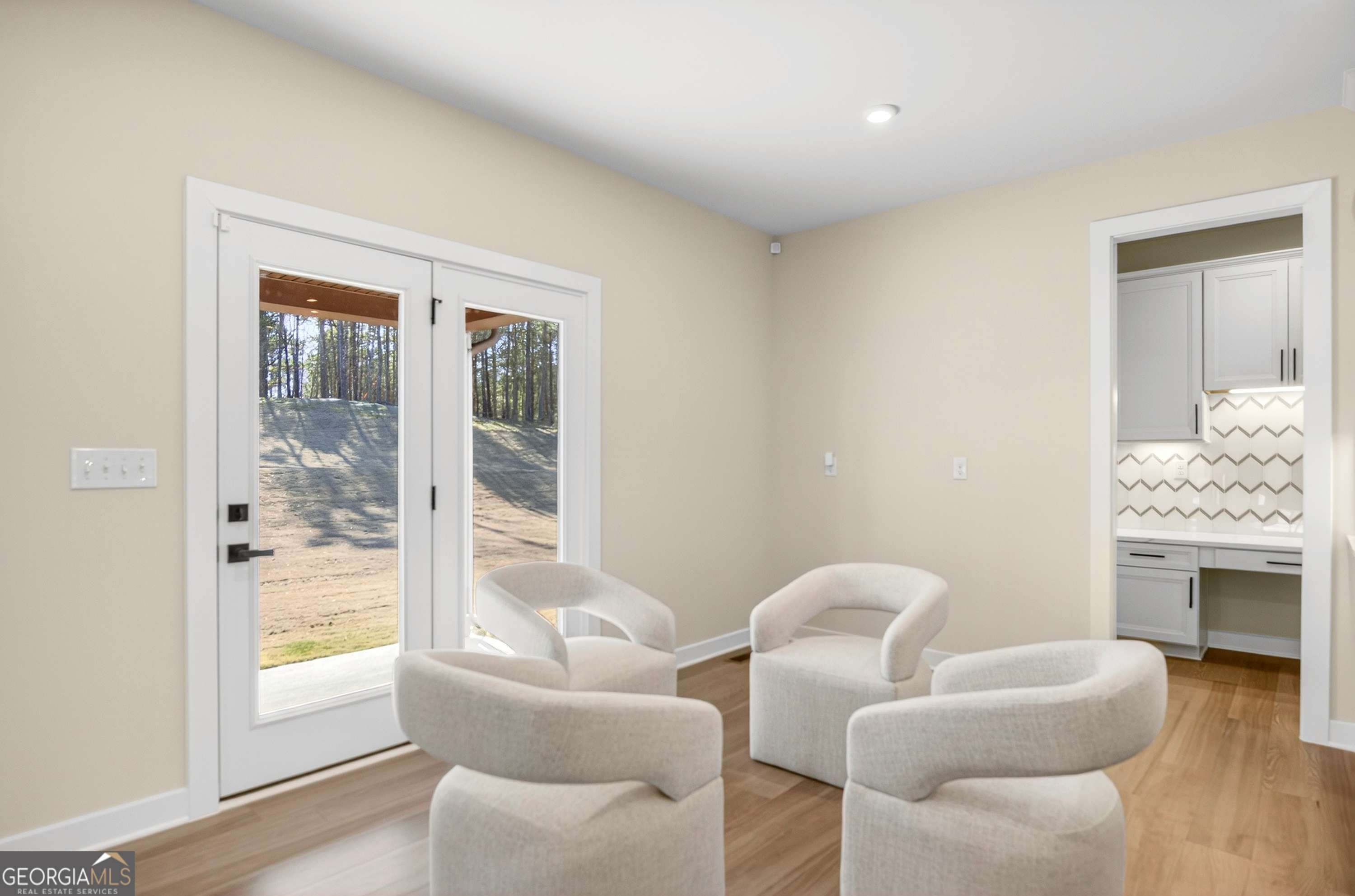 100 Laurel Crest Drive Property Photo 21