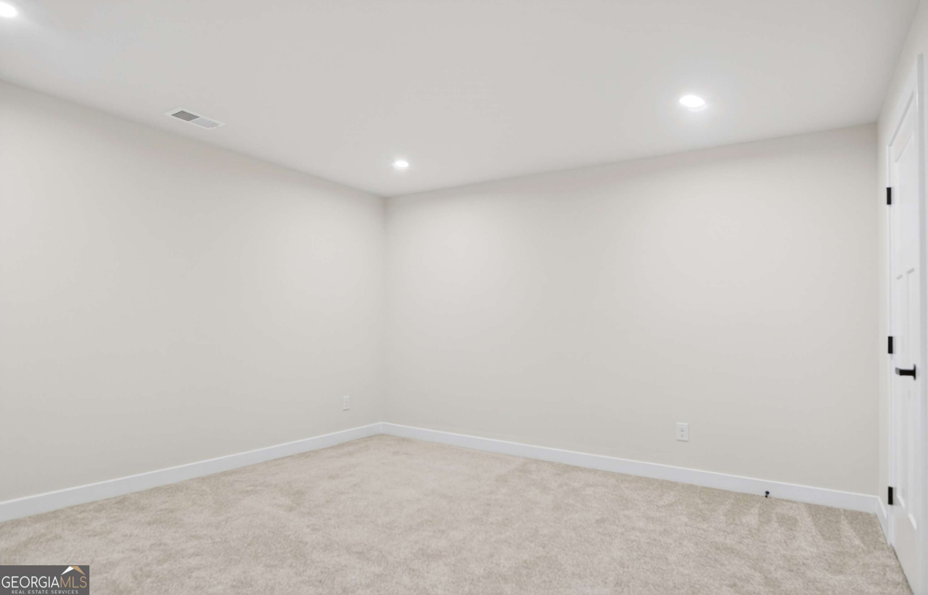 100 Laurel Crest Drive Property Photo 42