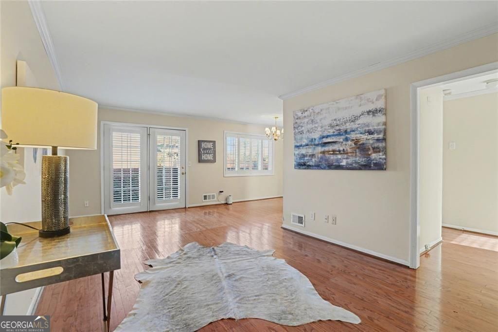 5375 Roswell Road # B1 Property Photo 3