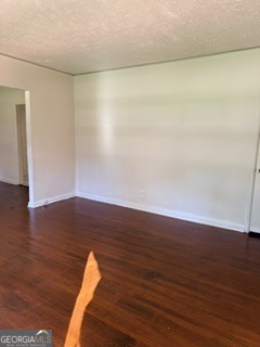 2693 Ellen Way Property Photo 4