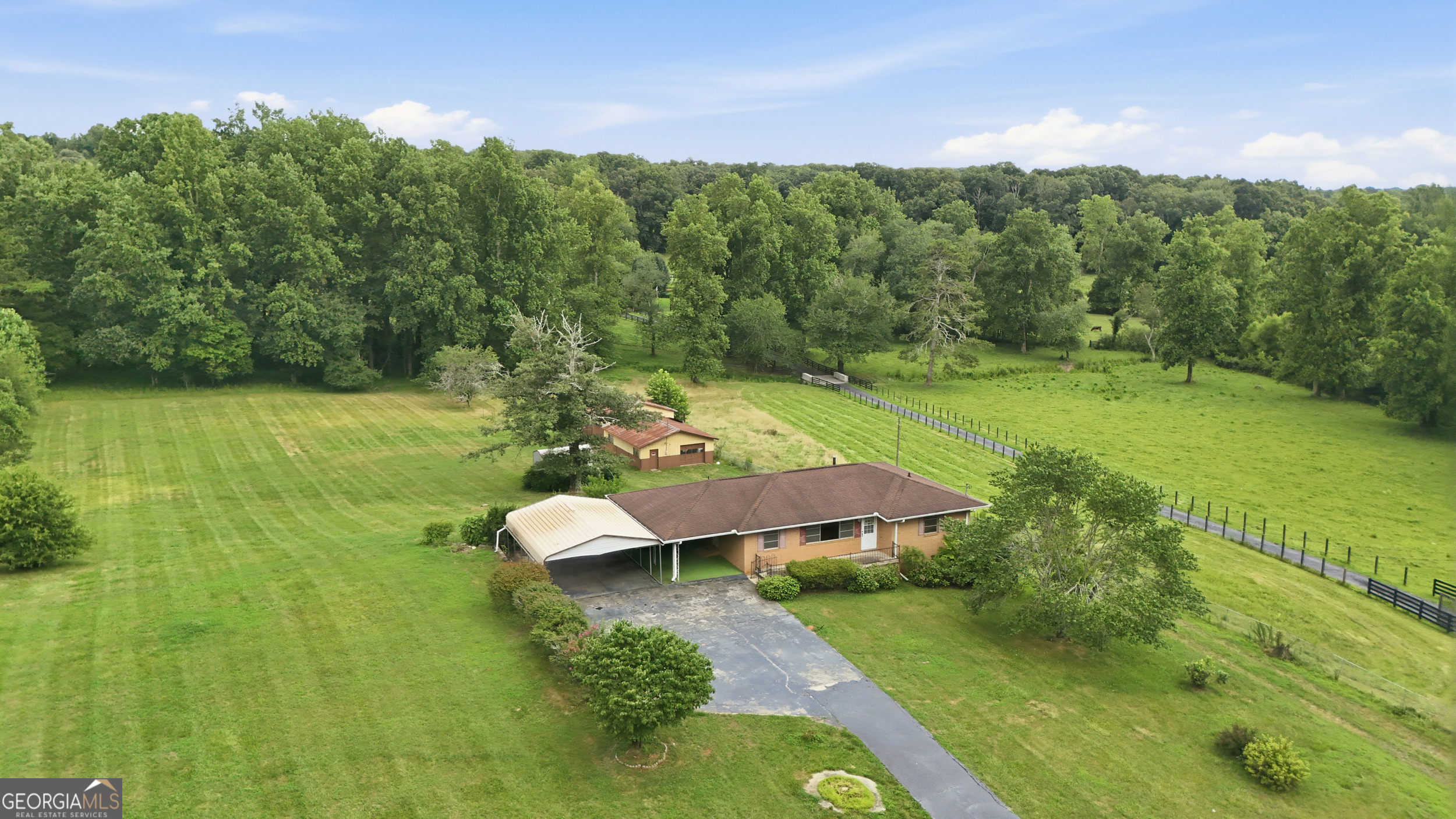 4398 Highway 115 Property Photo 1