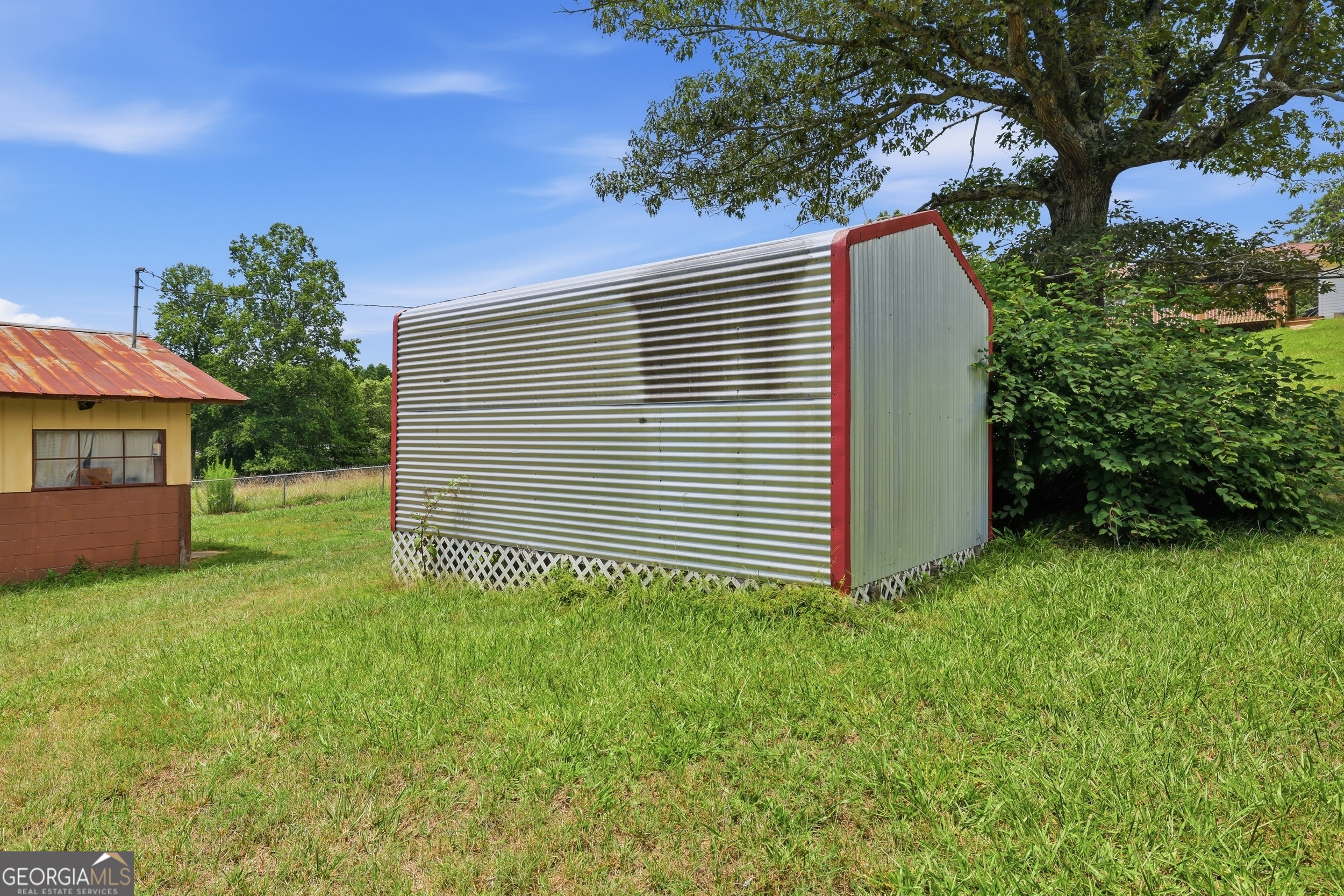 4398 Highway 115 Property Photo 5