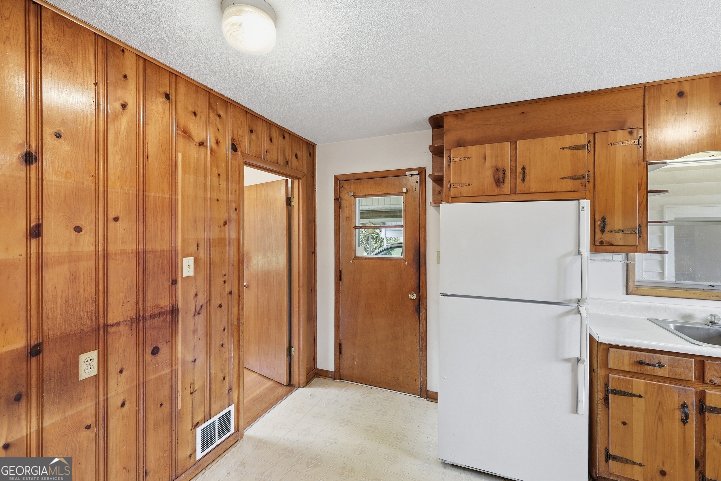 4398 Highway 115 Property Photo 16