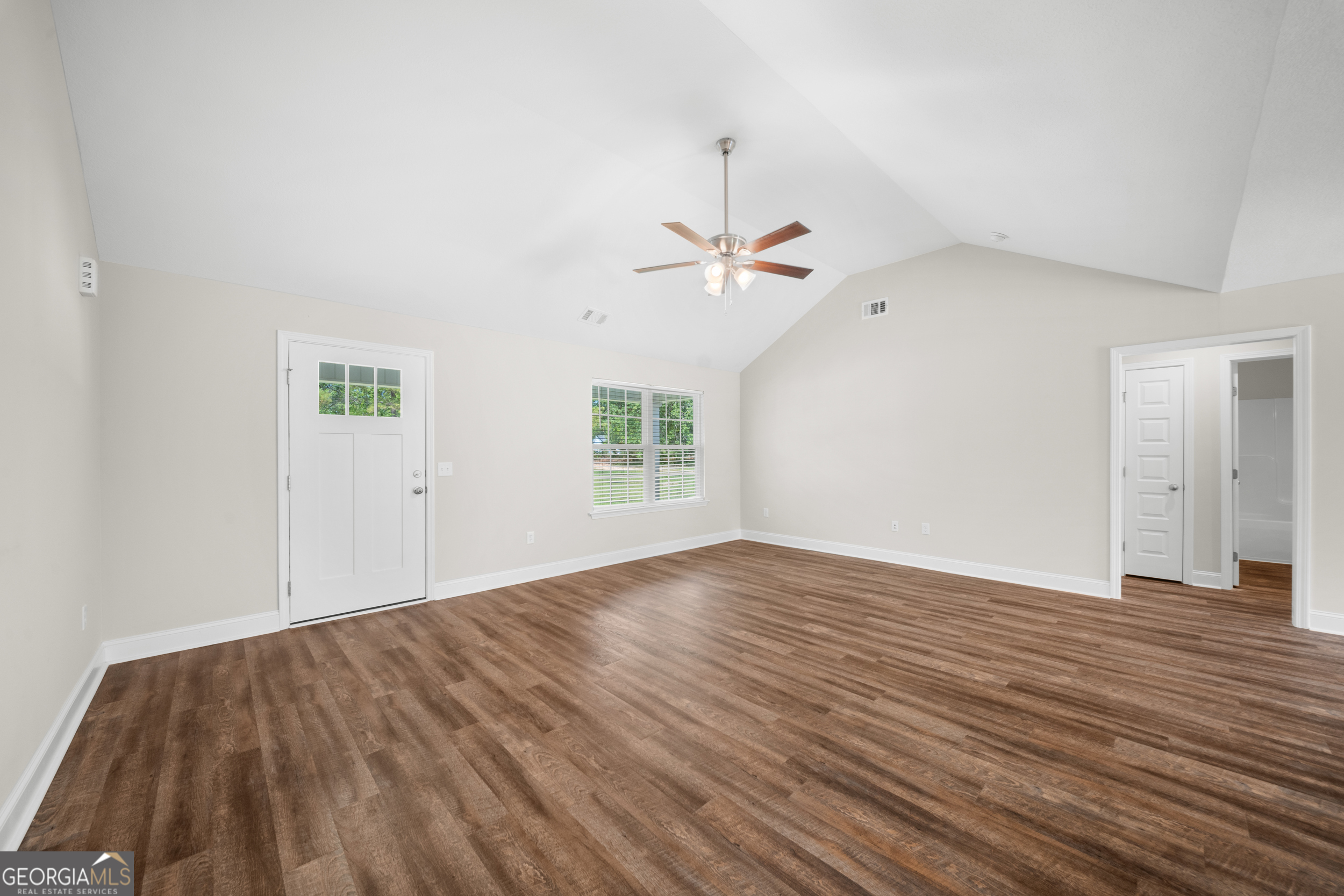 77 B Stubbs Road Property Photo 6