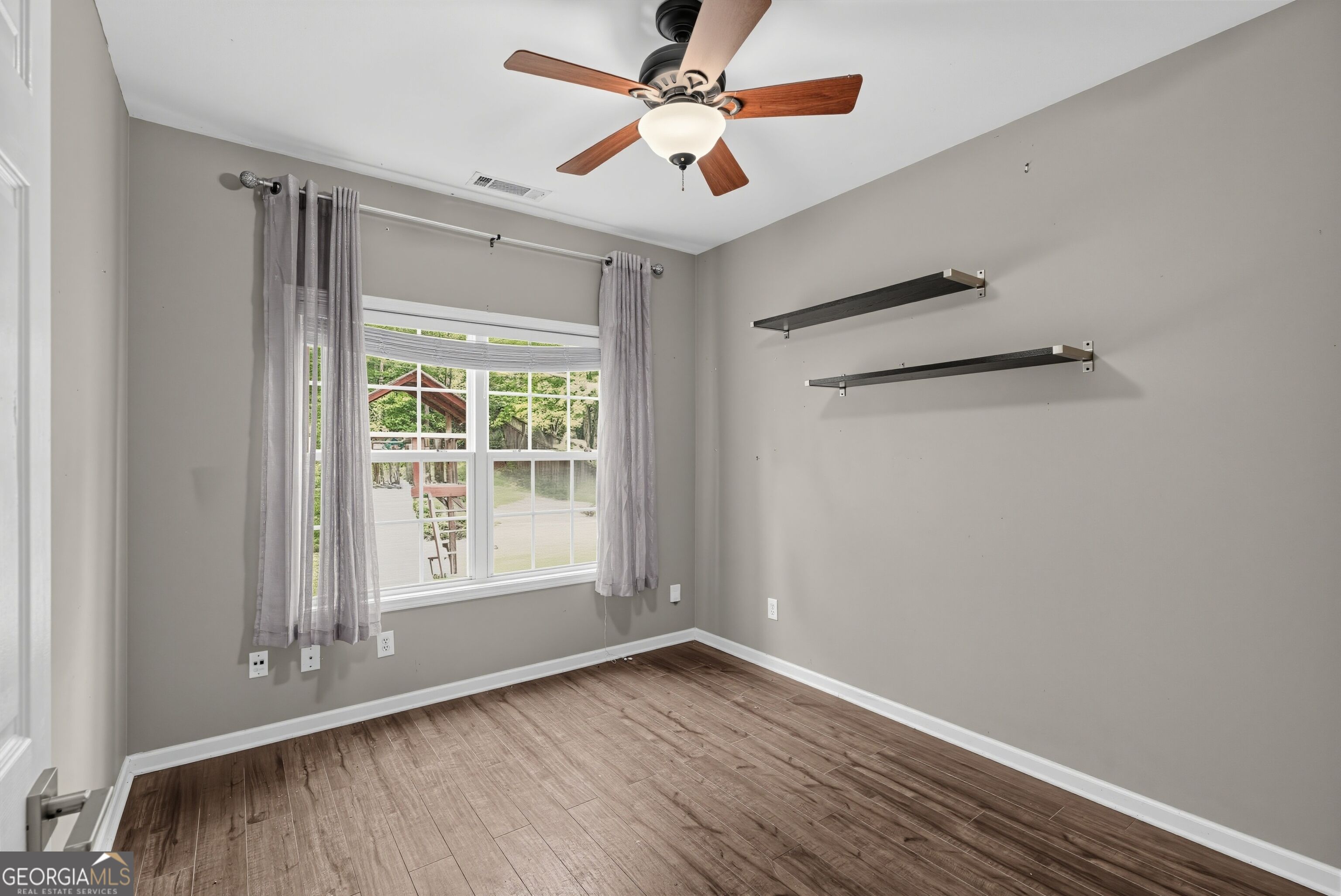 1040 Buckhorn Bend Property Photo 6