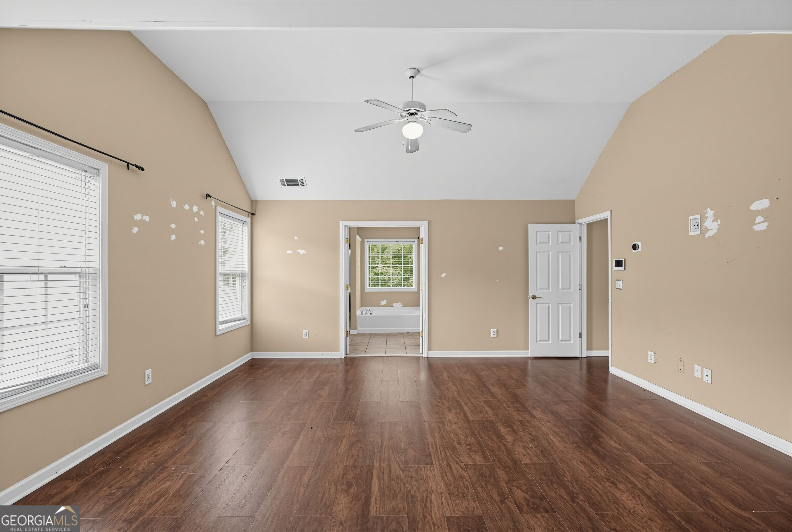 1040 Buckhorn Bend Property Photo 9