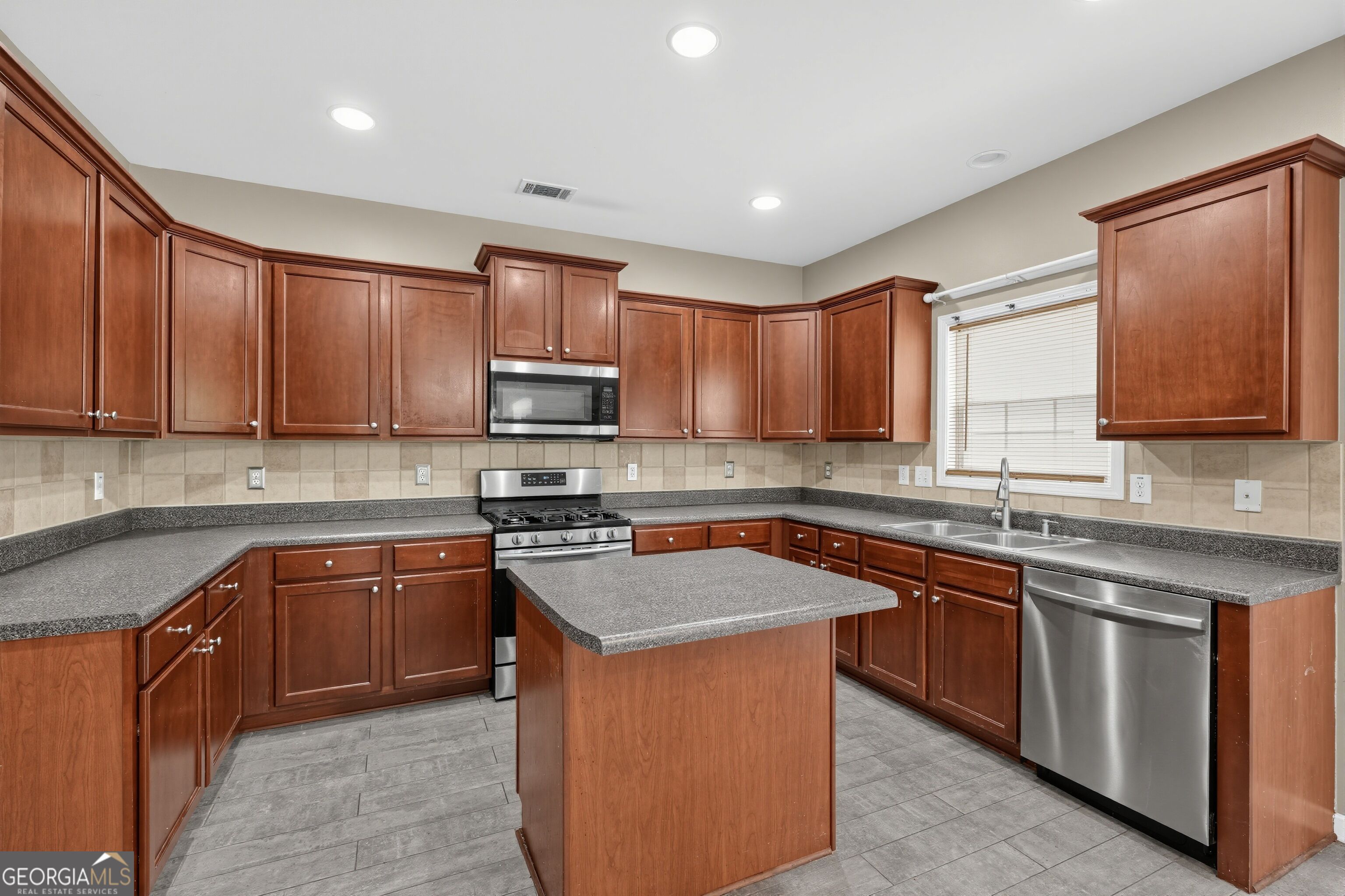 1040 Buckhorn Bend Property Photo 23