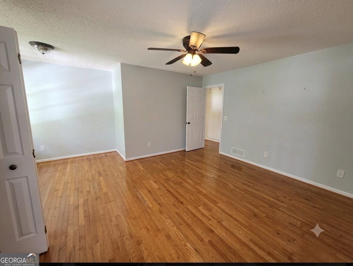 4915 Bayberry Drive Property Photo 21