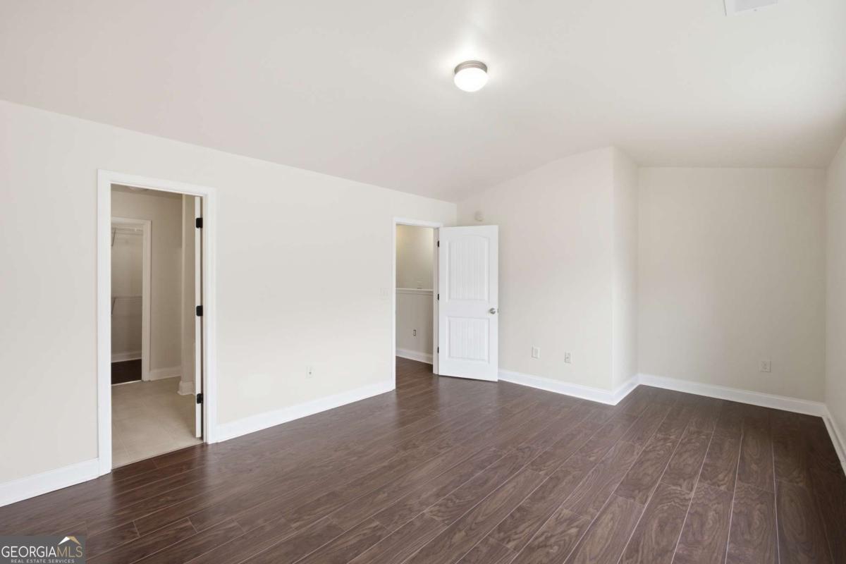 390 Turtle Creek Drive Property Photo 10