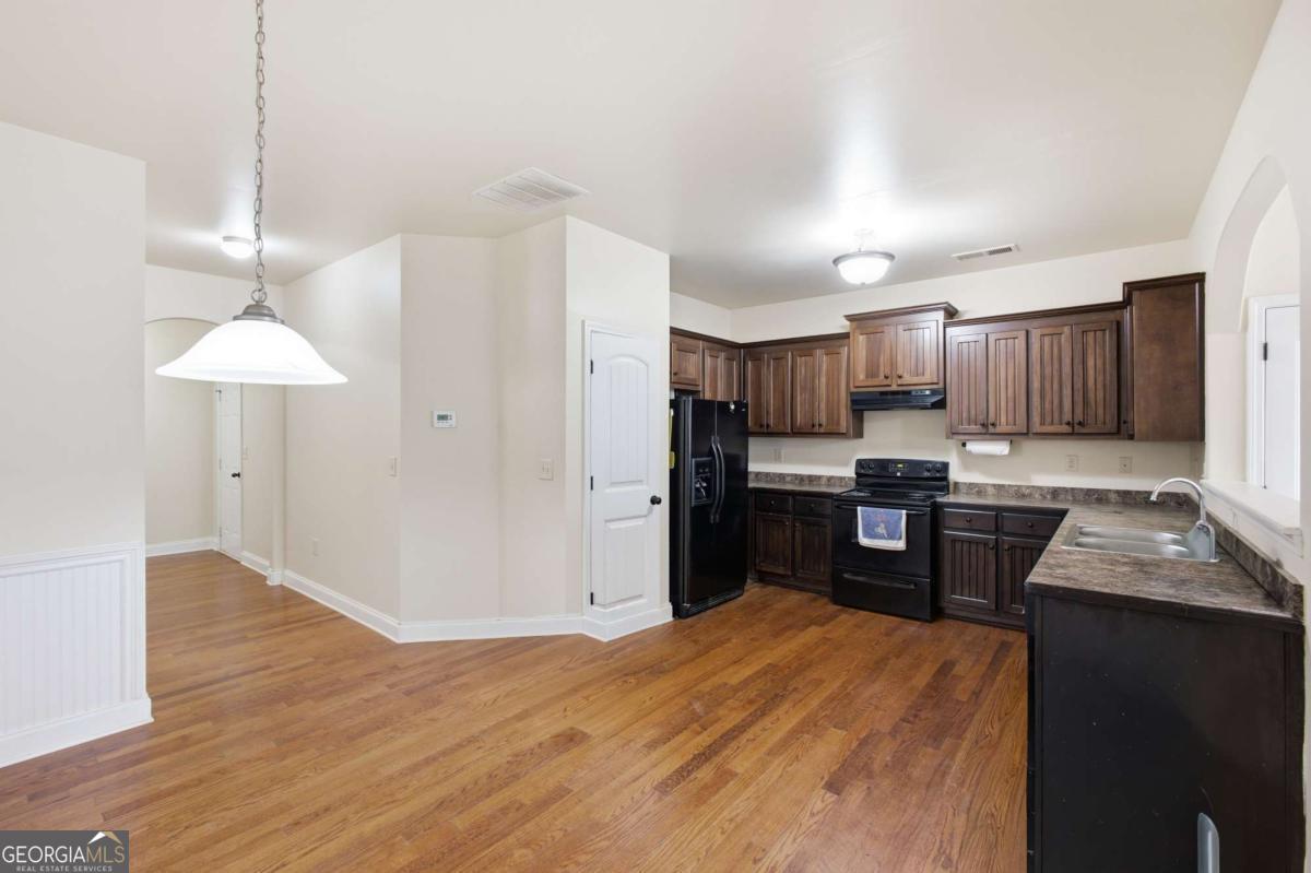 390 Turtle Creek Drive Property Photo 29