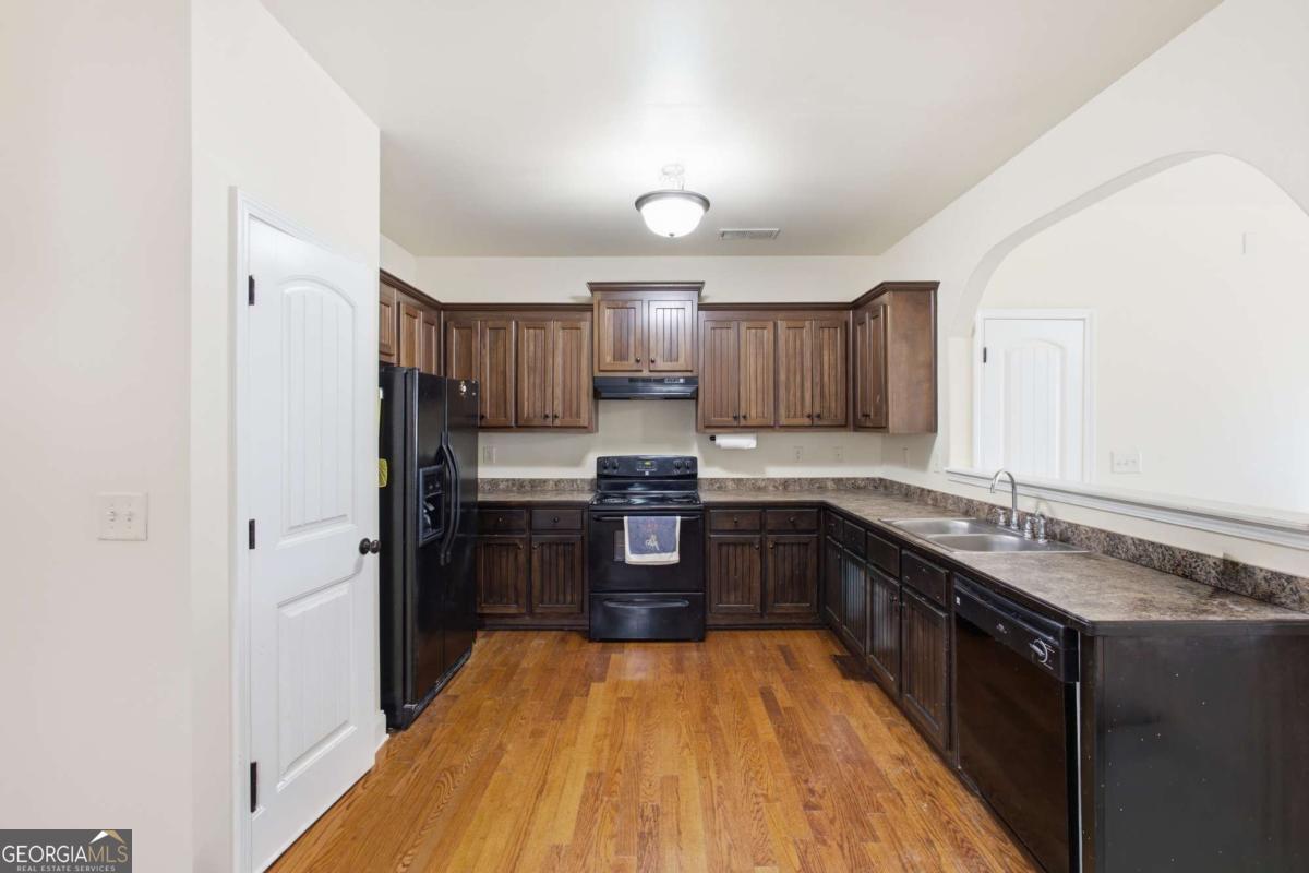 390 Turtle Creek Drive Property Photo 30
