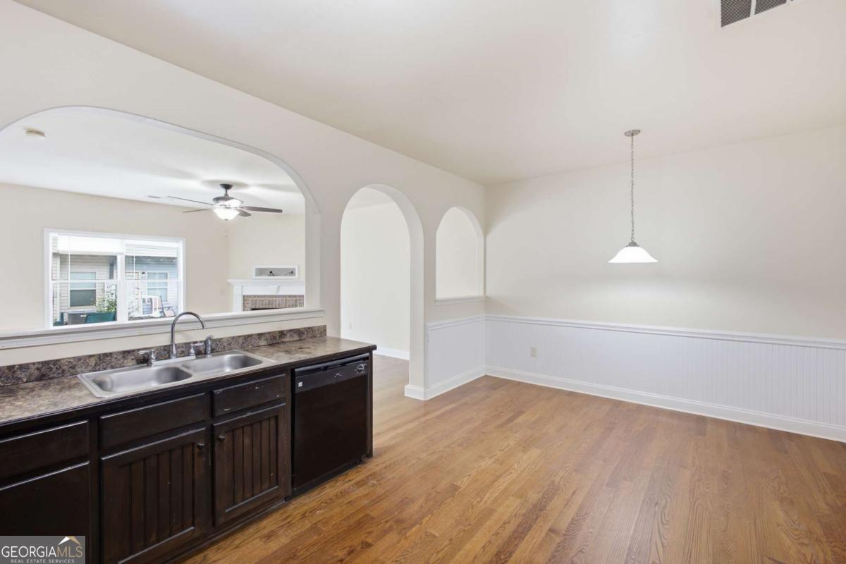 390 Turtle Creek Drive Property Photo 32