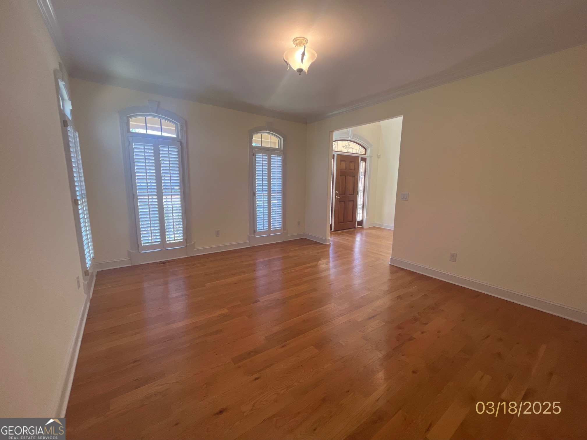 612 Banbury Court Property Photo 8
