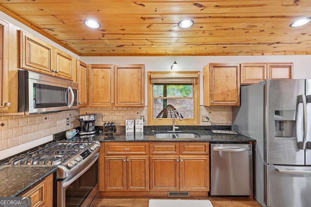 161 Arbor Way Property Photo 16