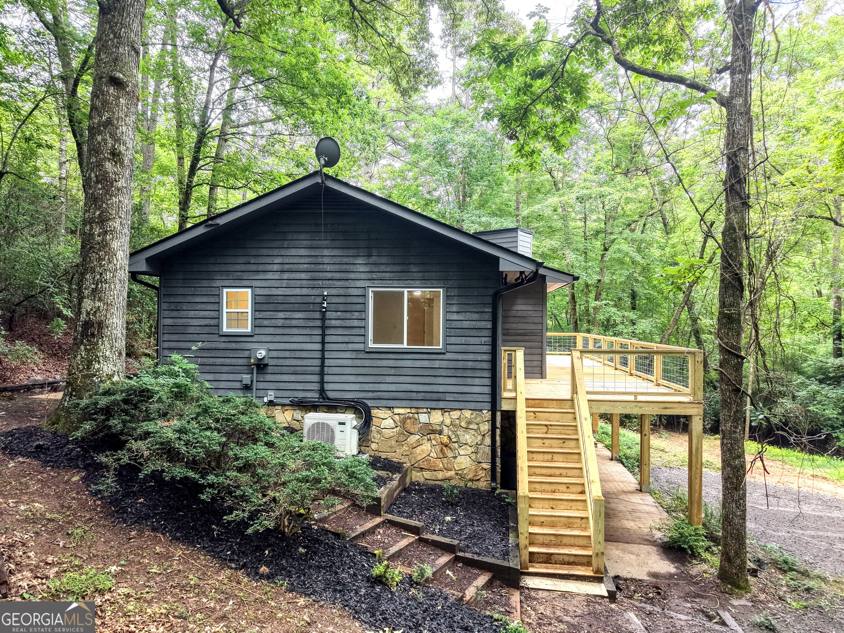 198 Big Rock Drive Property Photo 8