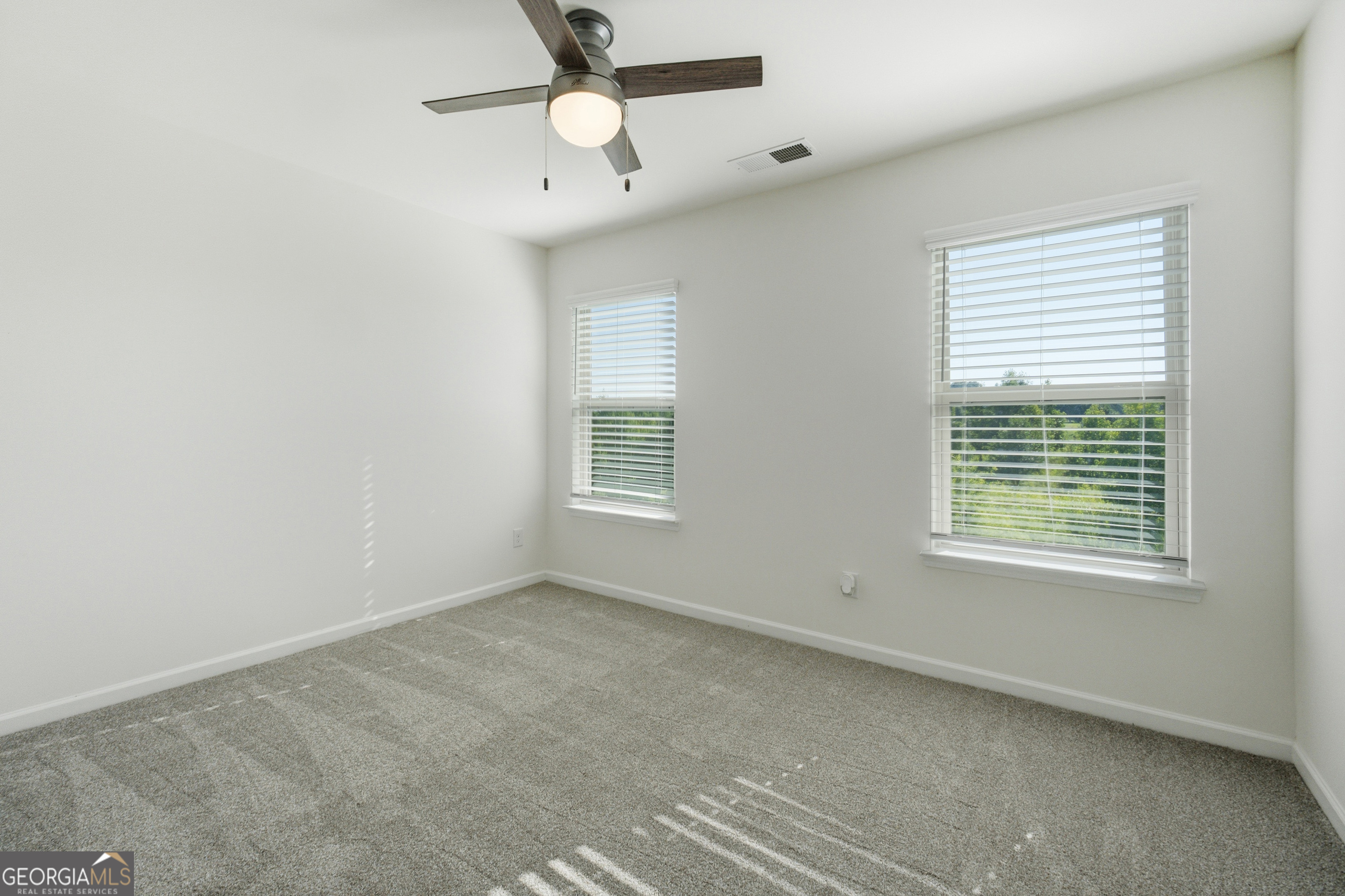1221 Hawthorne Circle Property Photo 29