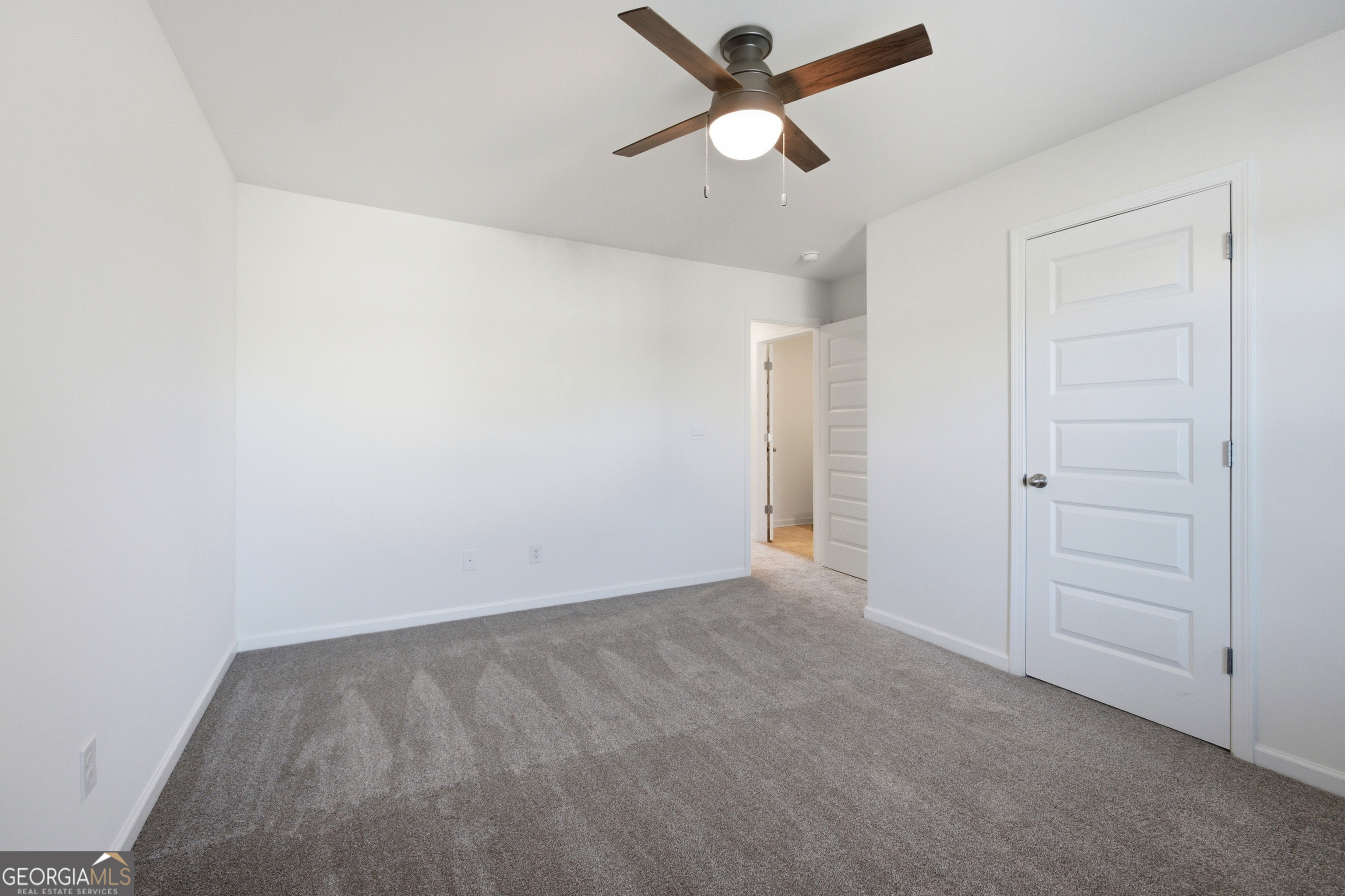 1221 Hawthorne Circle Property Photo 35