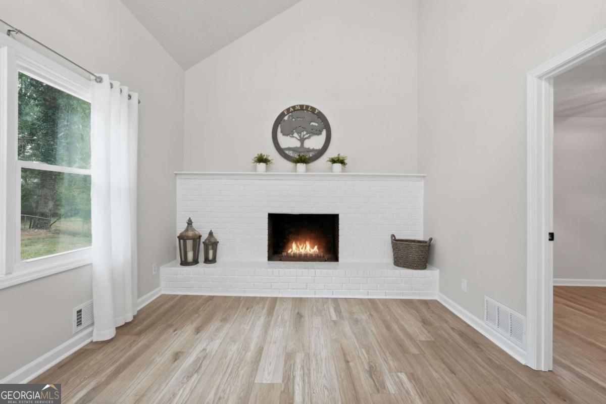 5139 Merry Lane Property Photo 14