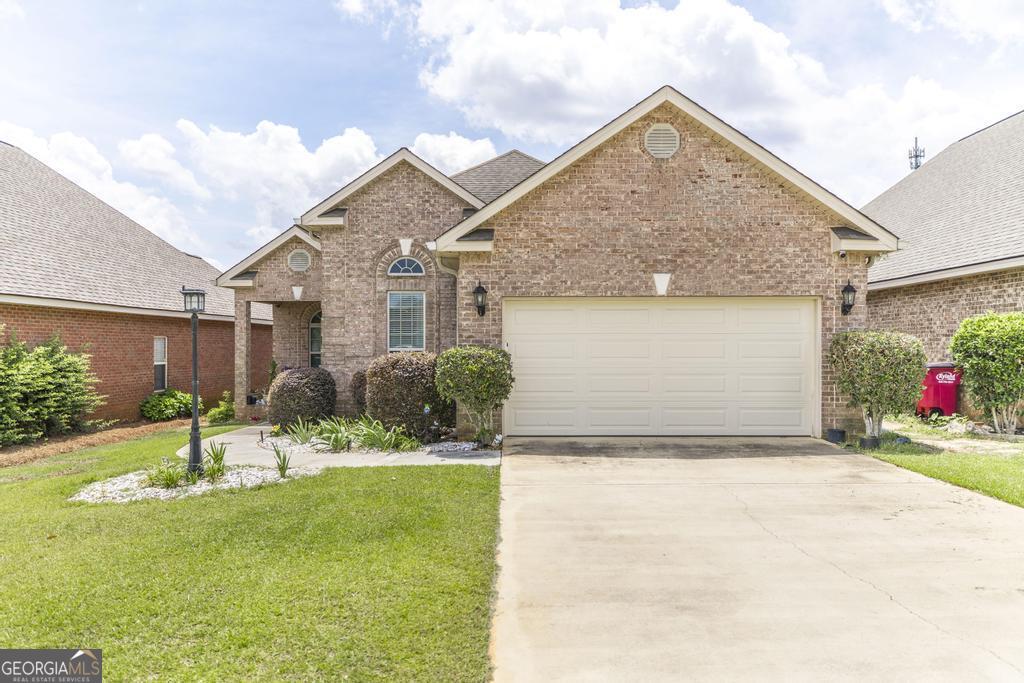 504 Eagle Springs Drive Property Photo 5