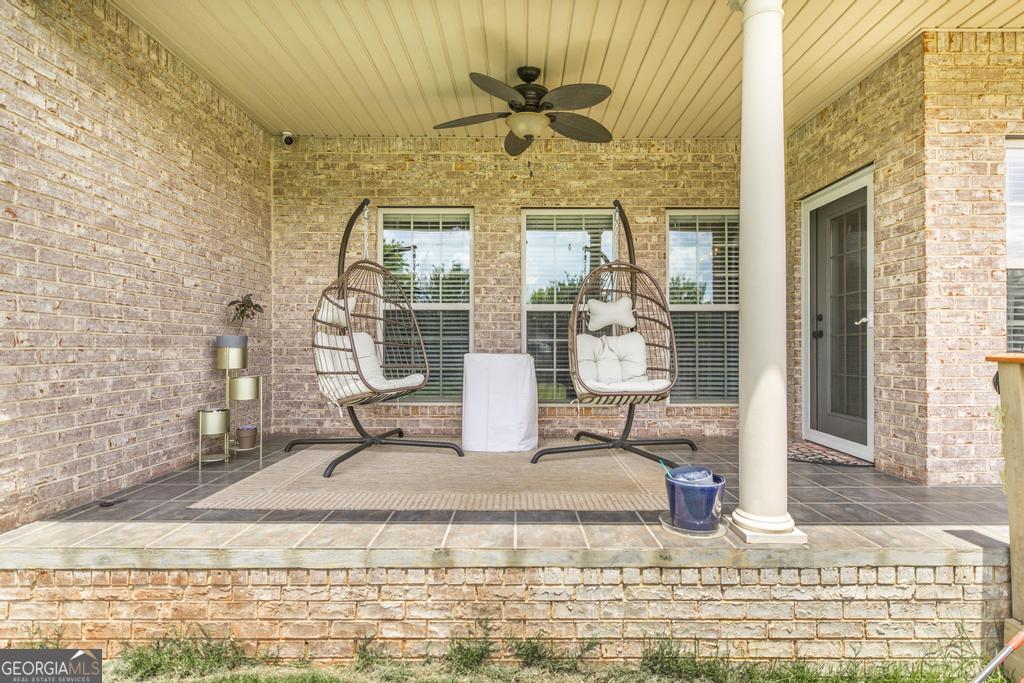 504 Eagle Springs Drive Property Photo 28
