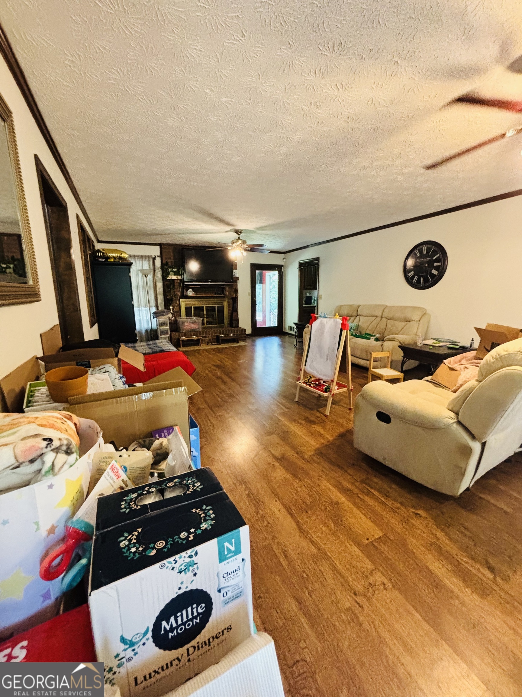 110 Saxon Woods Drive Property Photo 12