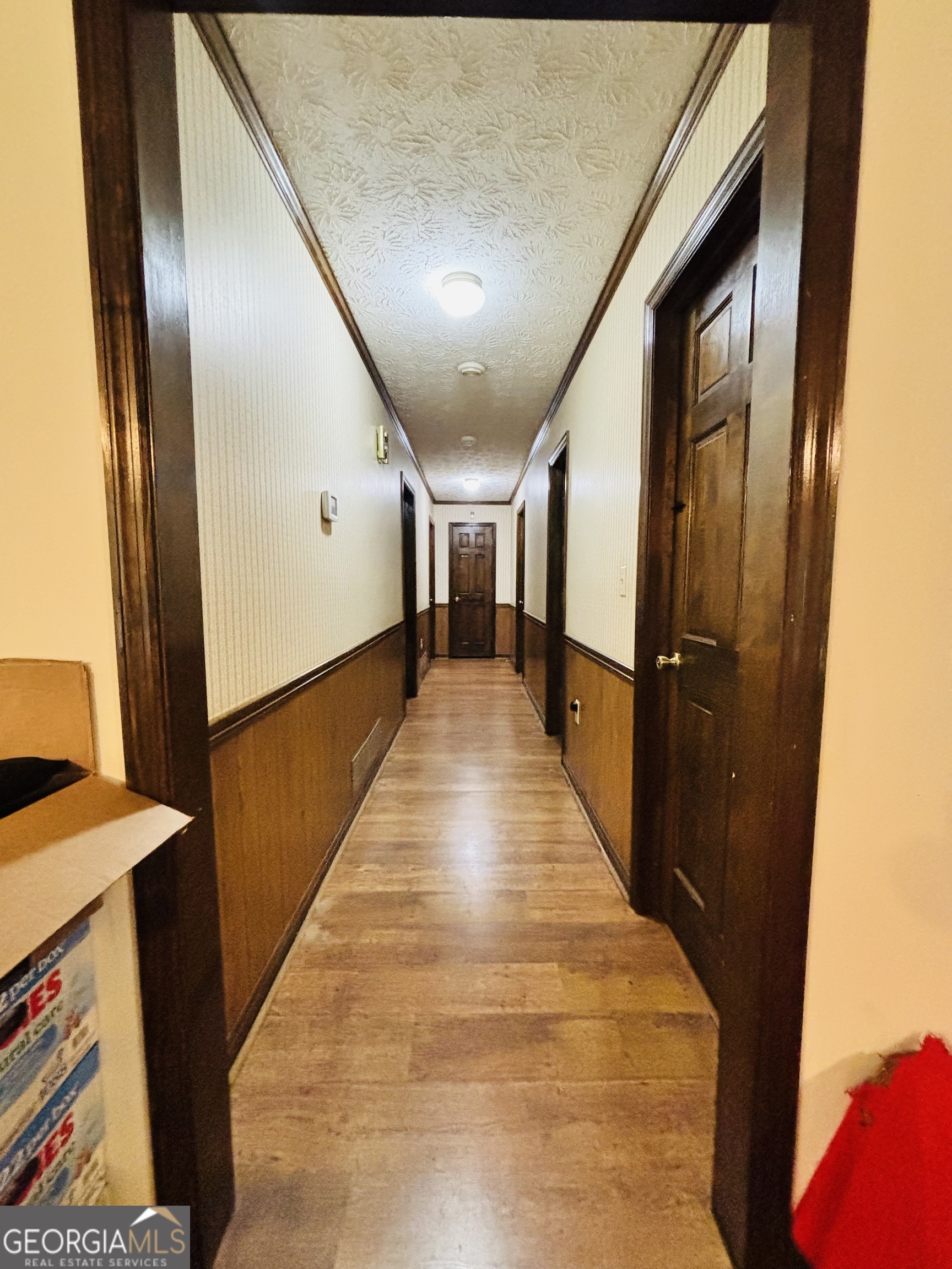 110 Saxon Woods Drive Property Photo 14