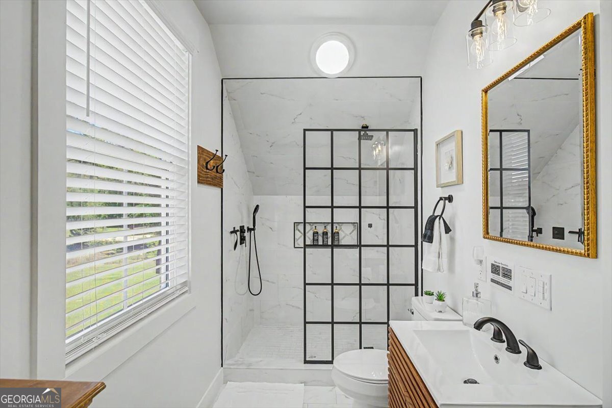164 River Road Property Photo 42