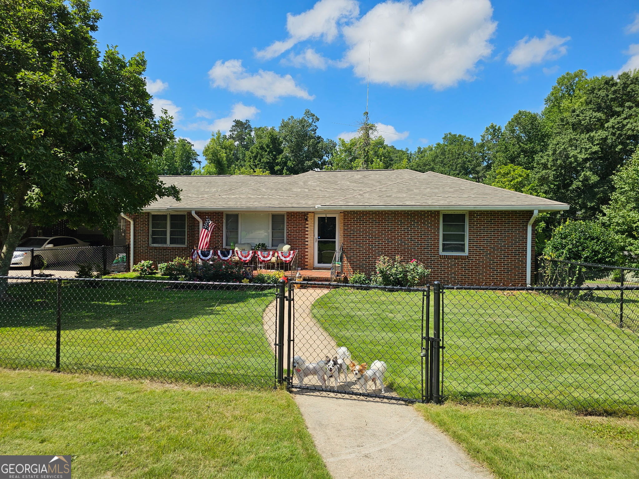 700 Brookwood Drive Property Photo 1