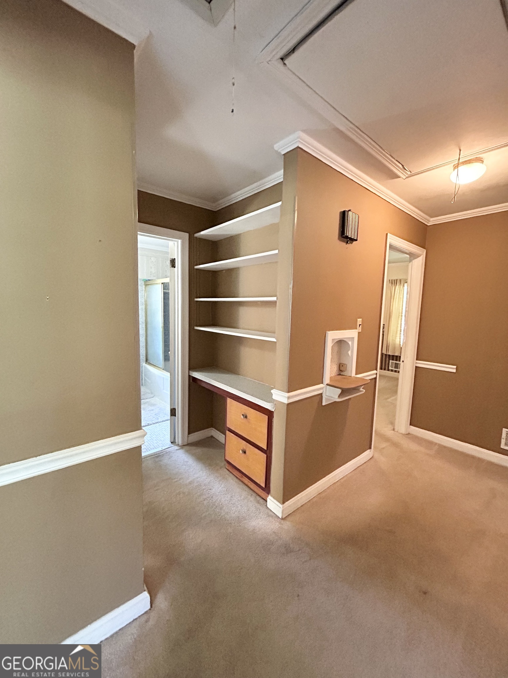 1306 Greenview Drive Property Photo 9