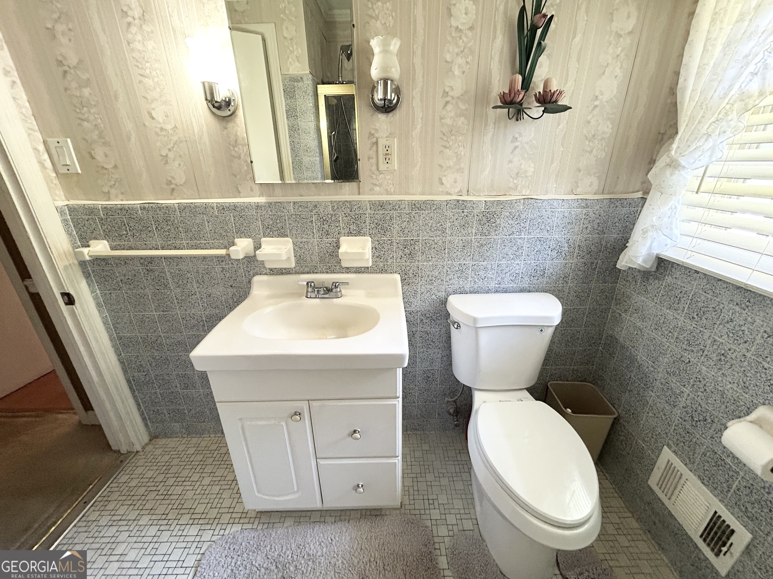 1306 Greenview Drive Property Photo 16