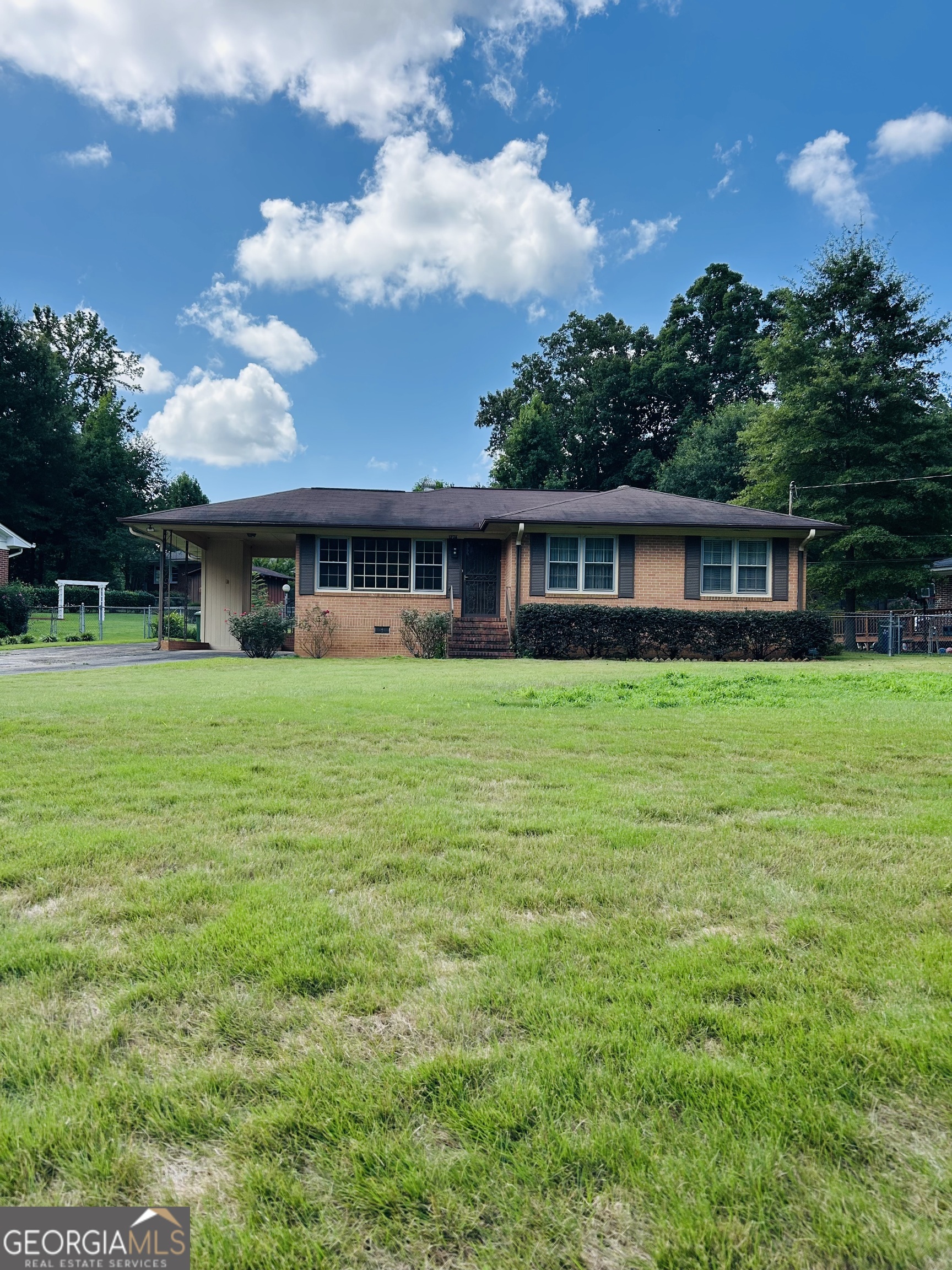1306 Greenview Drive Property Photo 25