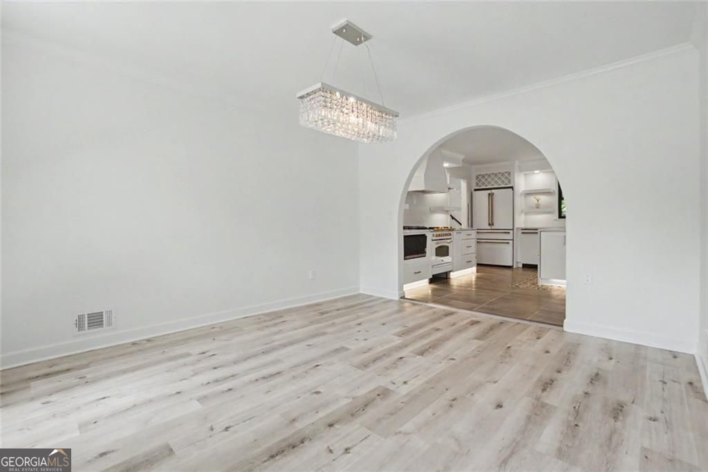 1515 Oakmoor Place Property Photo 11