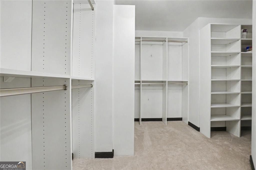 1515 Oakmoor Place Property Photo 28