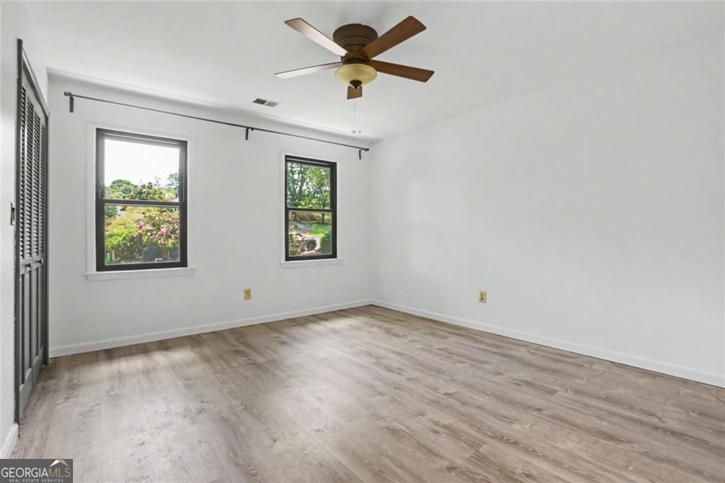 1515 Oakmoor Place Property Photo 35