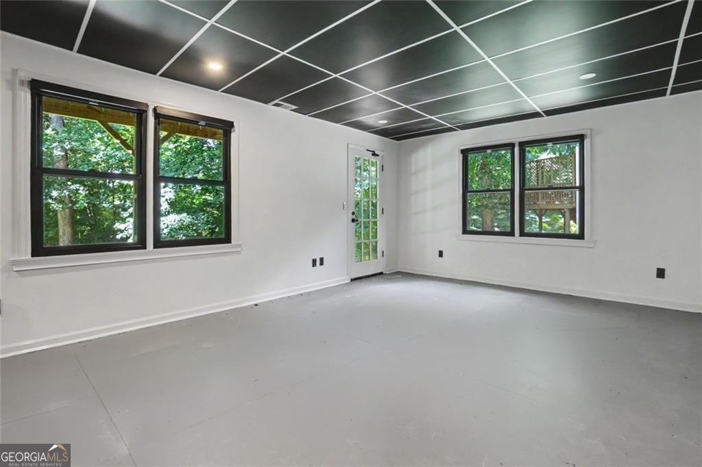 1515 Oakmoor Place Property Photo 43