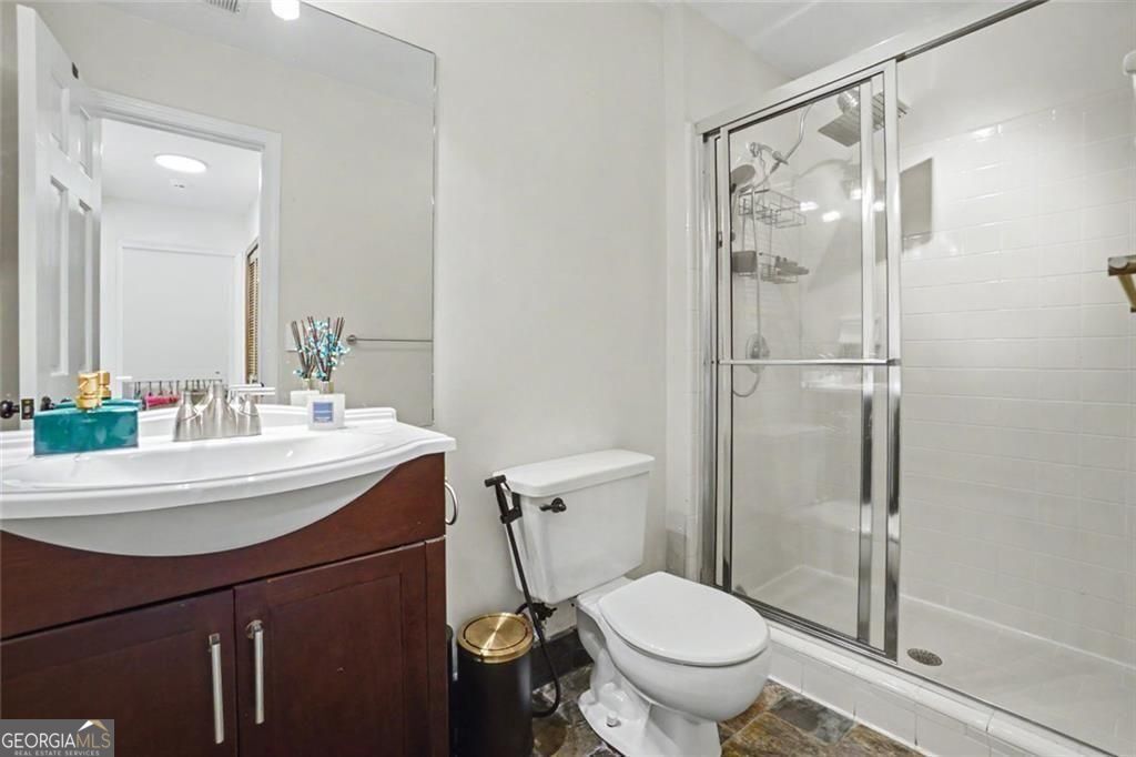 1515 Oakmoor Place Property Photo 45