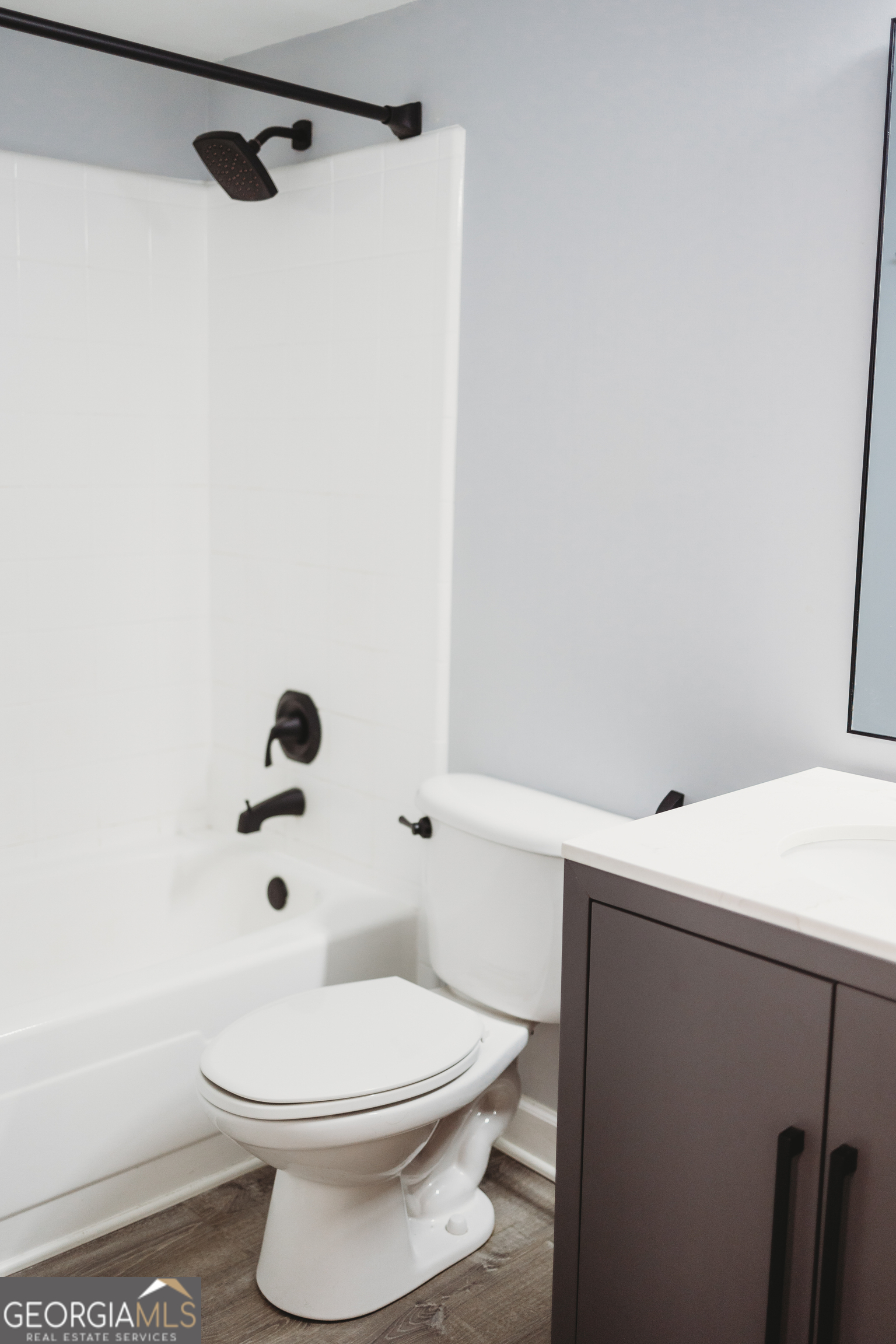 3160 Seven Pines Court # 206 Property Photo 11
