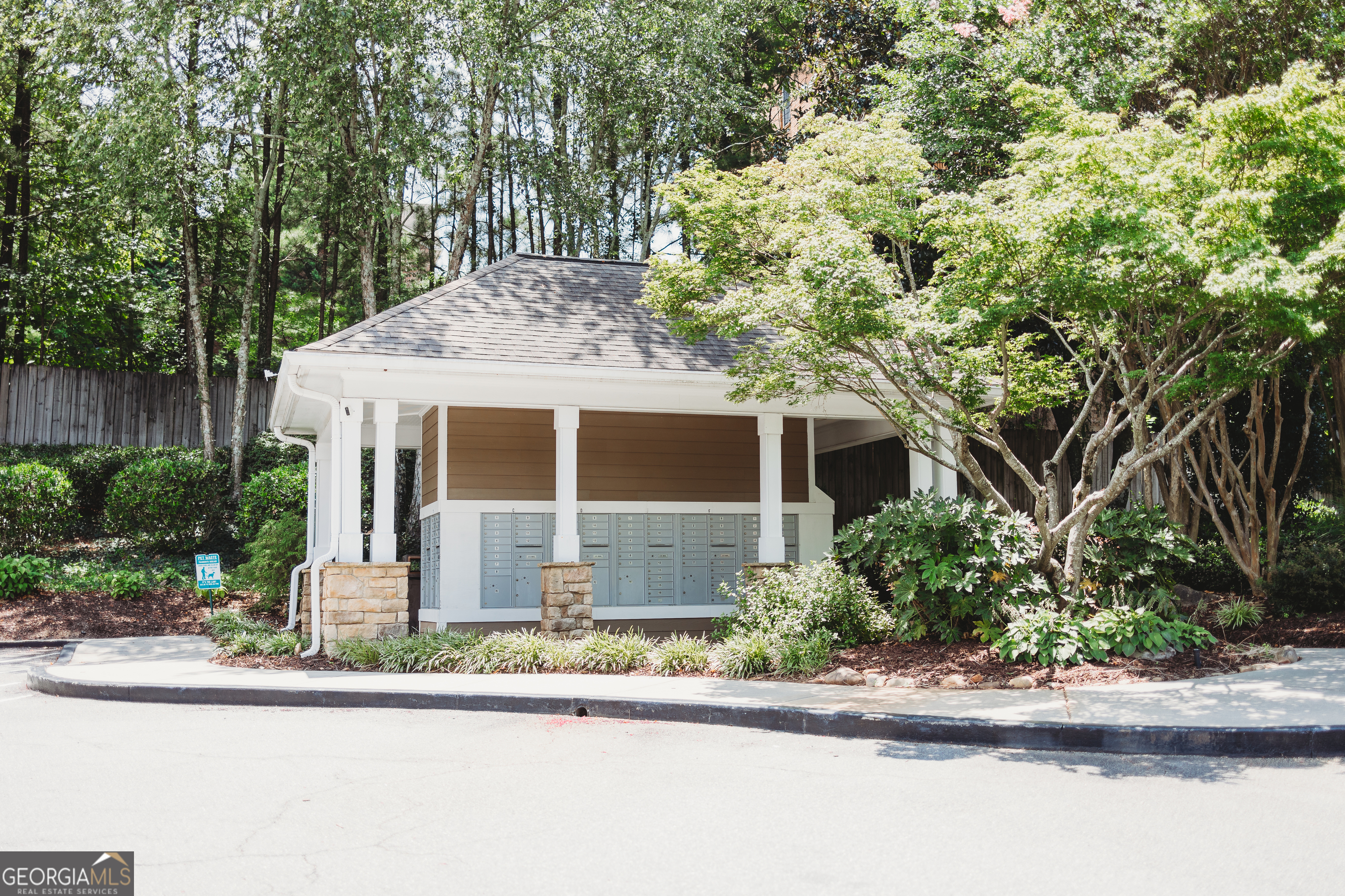 3160 Seven Pines Court # 206 Property Photo 14