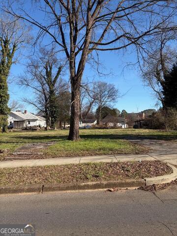 803/805 Maple Avenue Property Photo 3