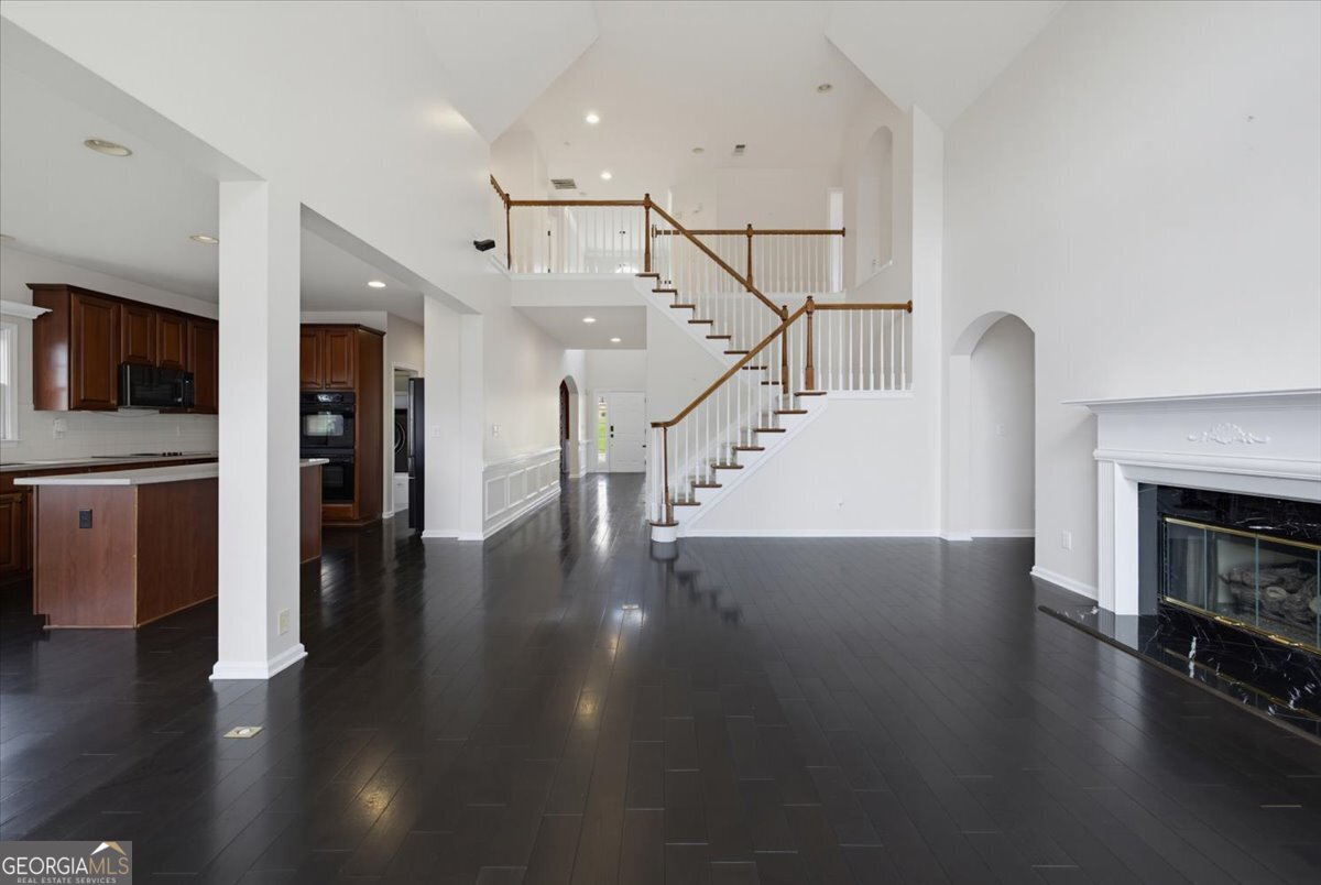 1841 River Crest Way Property Photo 14
