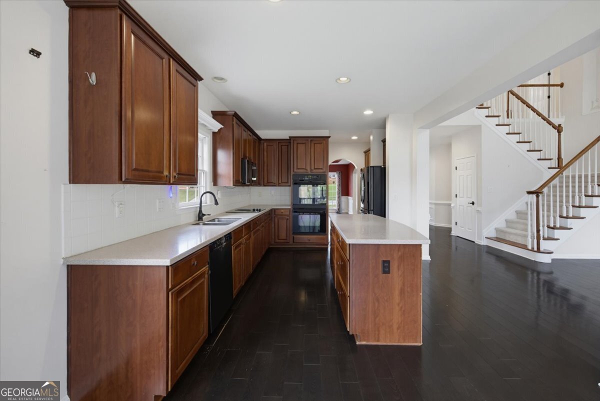 1841 River Crest Way Property Photo 17