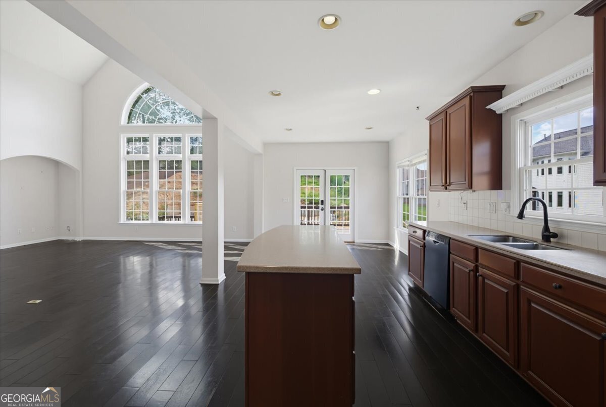 1841 River Crest Way Property Photo 21