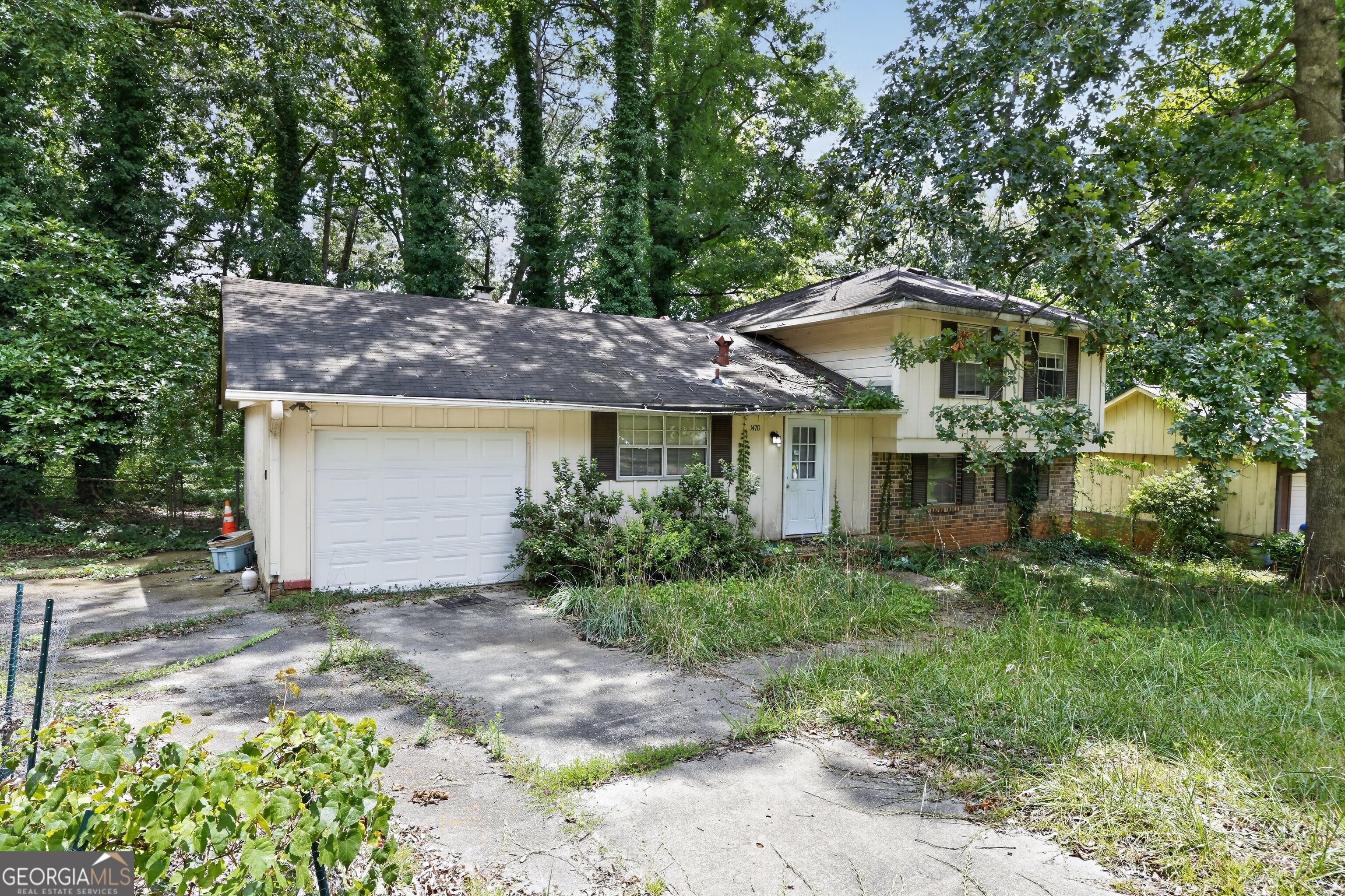 1470 Walnut Ridge Way Property Photo 2