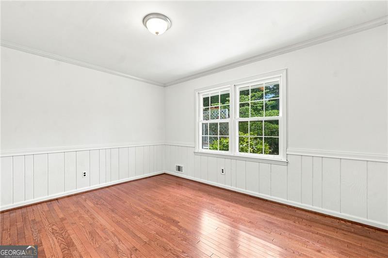 11555 Northgate Way Property Photo 10